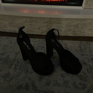 dolls kill kylie platform heel